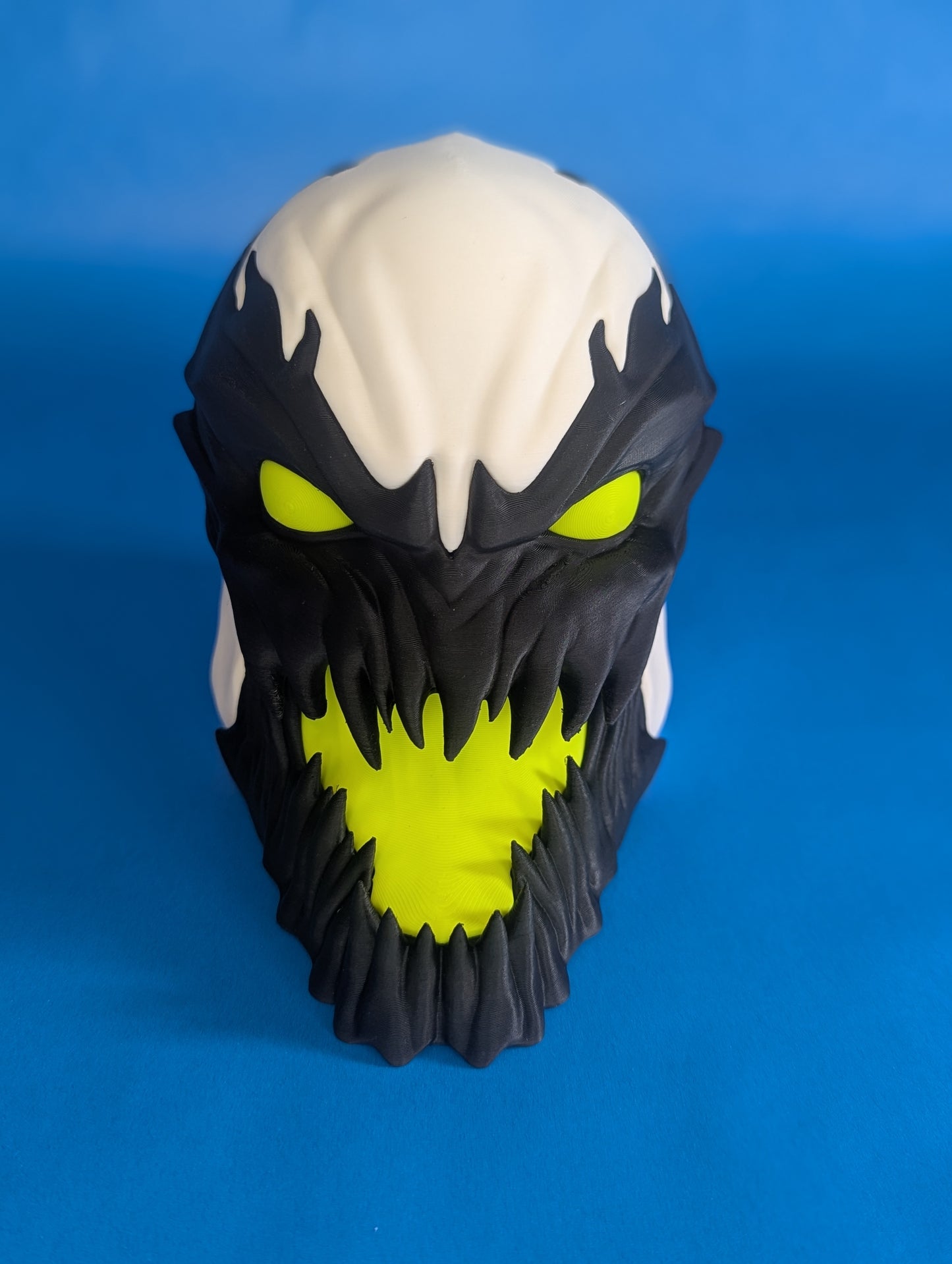 MTG Anti Venom Commander Deck Box