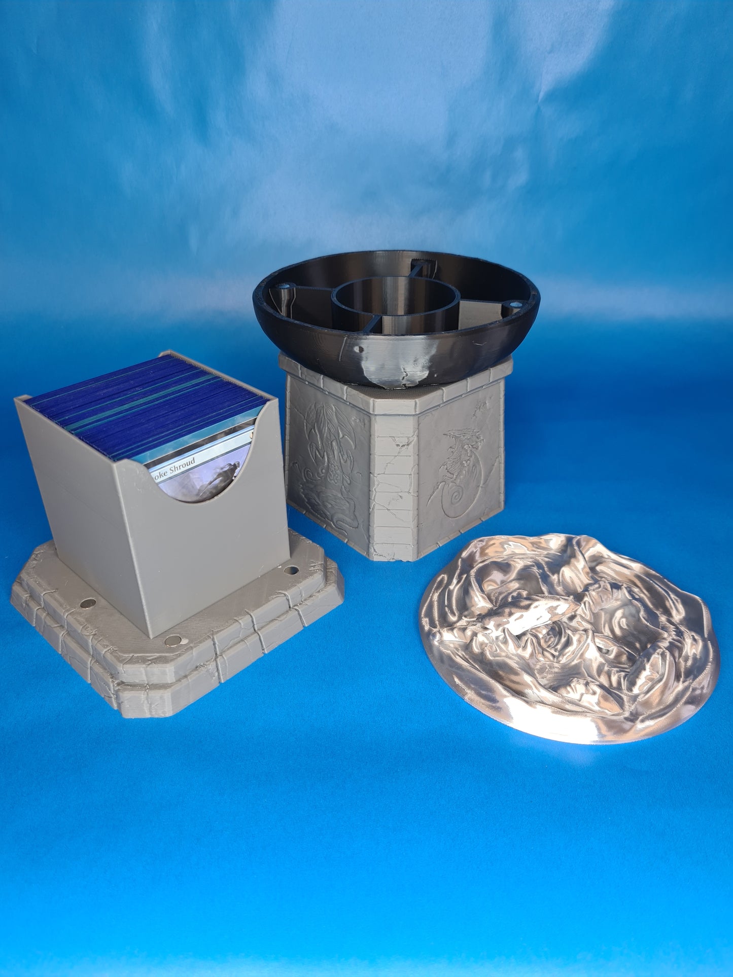 Silver Altar MTG Deck Box & Dice Holder Set